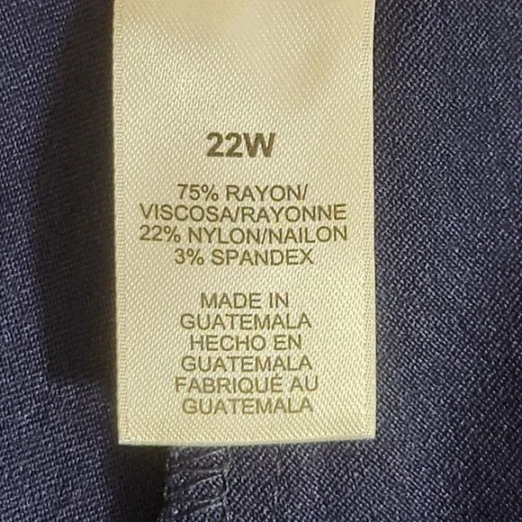 Alfred Dunner Pull-On Shorts Womens Plus Size 22W Solid Navy Blue Allure NWT - Picture 11 of 13